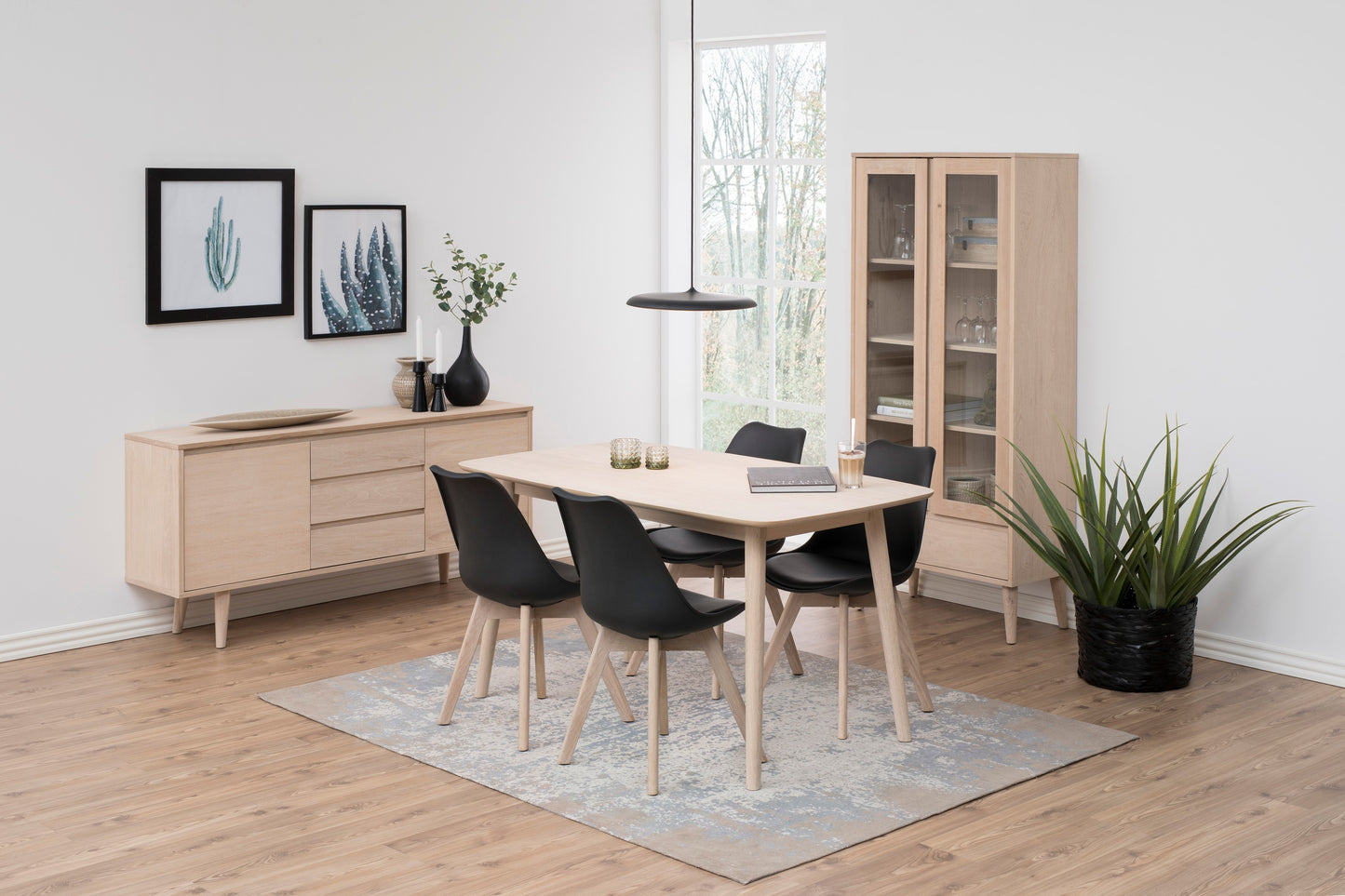 Nagano dining table